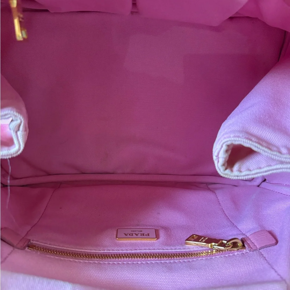 💯Authentic PRADA CANAPA Pink Canvas Logo Tote - Picture 11 of 17
